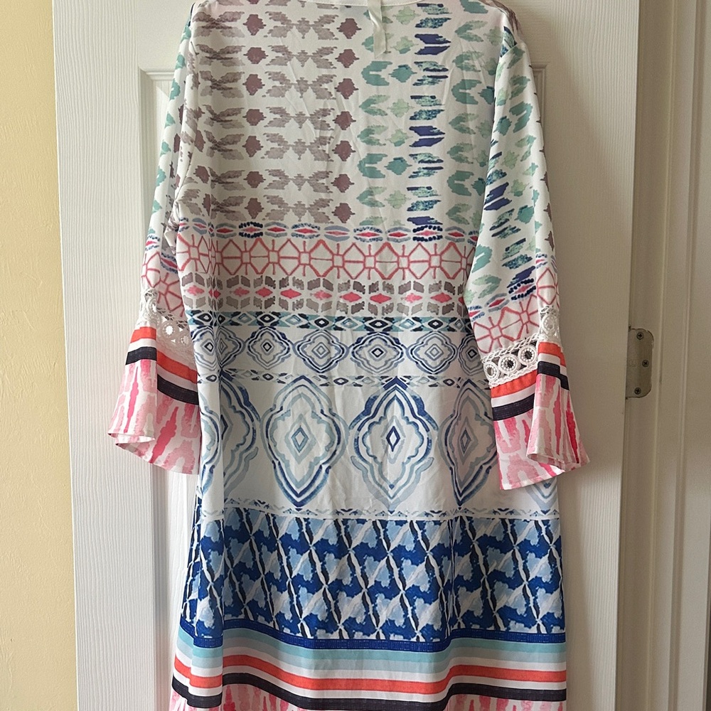 Coco + Carmen Multicolor Long Sleeve Dress - Picture 2 of 10